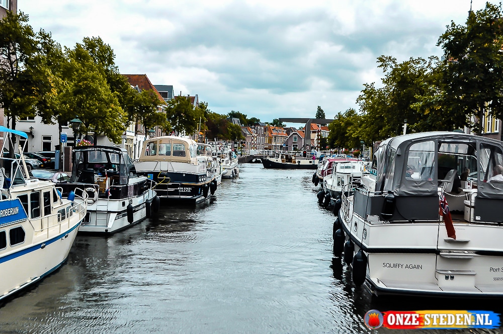 Um canal de Alkmaar