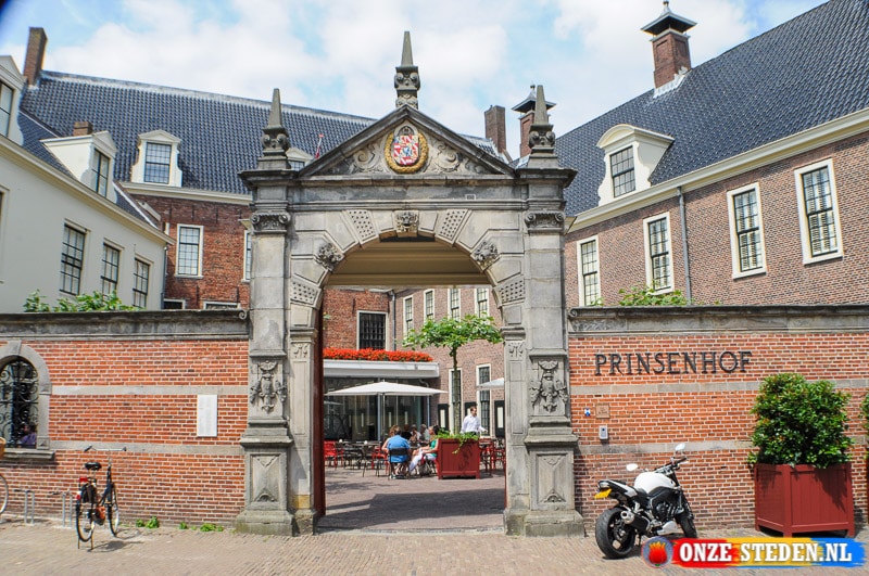 Prinsenhof en Groningen